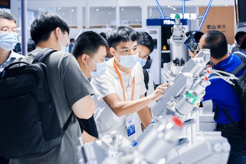上海国际新能源与智能网联汽车展览会展会现场图片