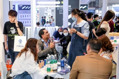 杭州国际灯具灯饰及LED照明博览会展会现场图片