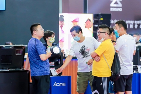 深圳半导体显示博览会展会现场图片