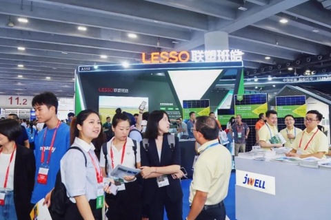广州世界太阳能光伏暨储能产业展展会现场图片
