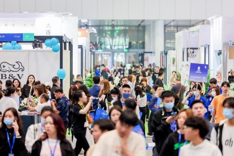 深圳原创时装周展会现场图片