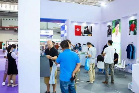 青岛国际缝制设备展览会展会现场图片
