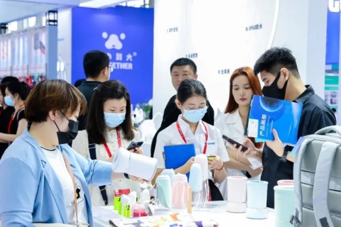深圳国际宠物用品展展会现场图片