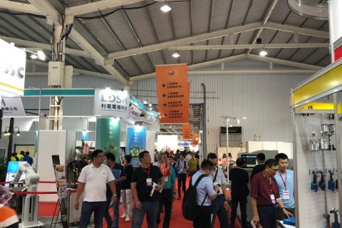 印尼雅加达摩托车及自行车展览会展会现场图片