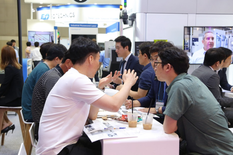 韩国首尔工业陶瓷展览会展会现场图片