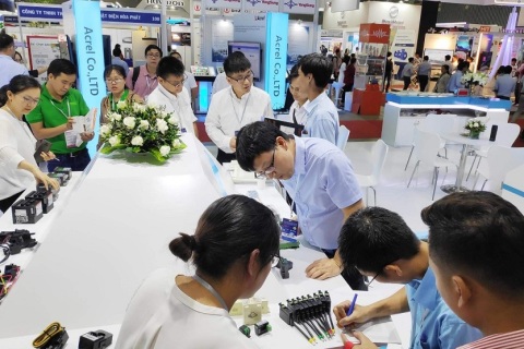 越南胡志明电力、线缆展览会展会现场图片