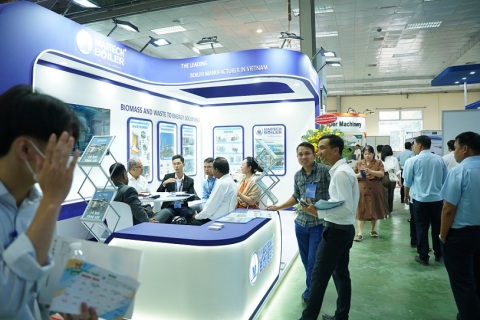 越南电力设备、太阳能、风能展展会现场图片