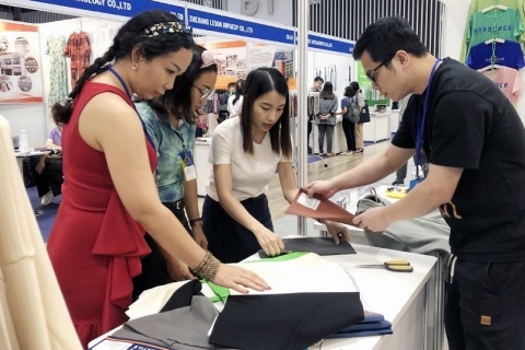 越南河内纺织面料及制衣工业展览会展会现场图片
