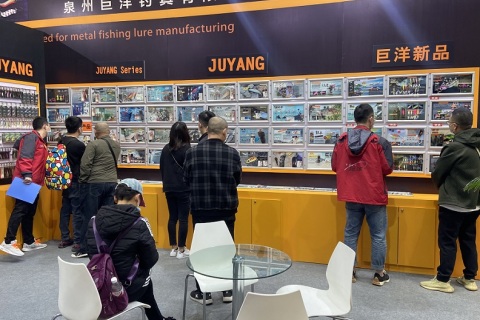 成都碧海钓具与户外休闲装备展展会现场图片