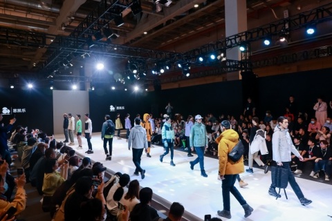 深圳职业装·团服展览会展会现场图片