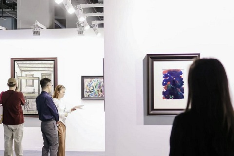 北京廿一现当代艺术博览会展会现场图片